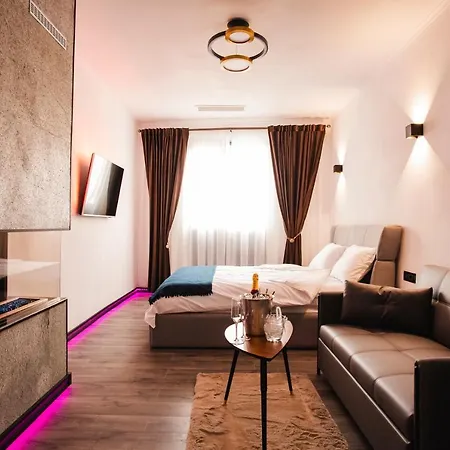 Fagaras City Center Experience Esterno foto